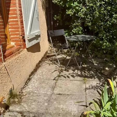 A La Campagne Apartment